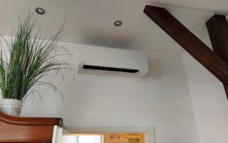 Nachrüstung von Klimaanlagen im Wohn- und Schlafzimmer, Wandklimaanlagen als Multisplitsystem, Toshiba